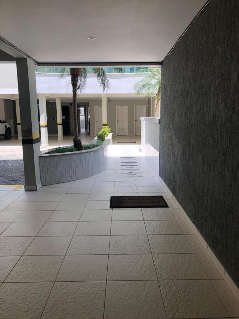 Apartamento Ravena - Praia Dos Ingleses Florianopolis Ngoại thất bức ảnh